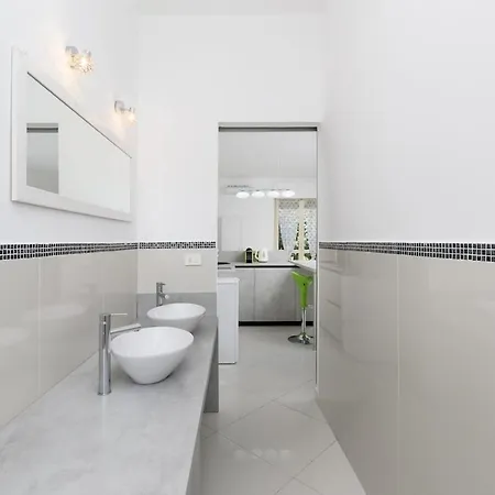 شقة Comodo A 5 Minuti Dal Mare Con Possibilita Di Posto Auto