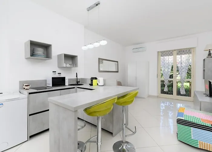 Lejlighed Comodo A 5 Minuti Dal Mare Con Possibilita Di Posto Auto Diano Marina